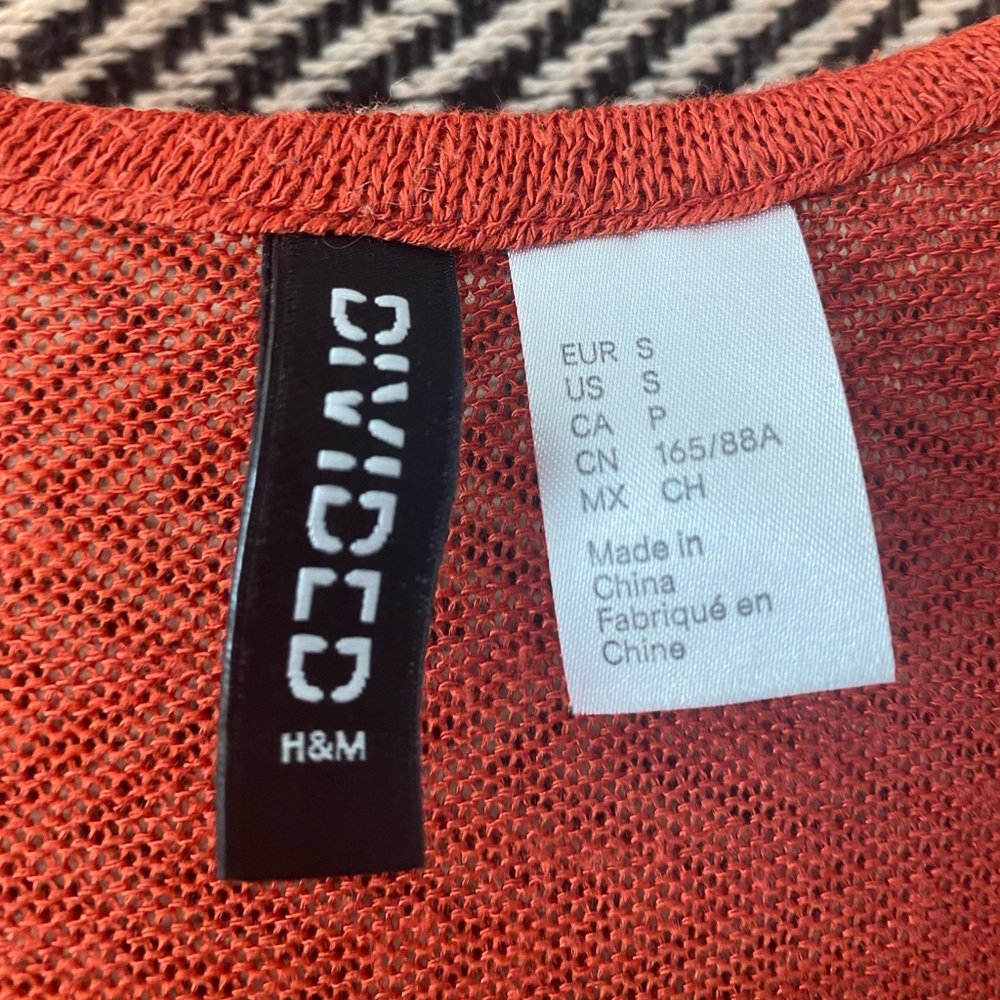 H&M Cardigan - Picture 3 of 4
